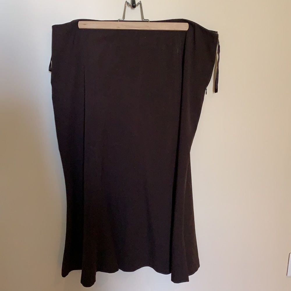 Chaps Dark Brown A-Line Tulip Knee Skirt Size 16 EUC